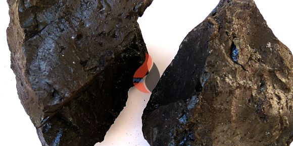 gilsonite, natural bitumen, Iranian gilsonite